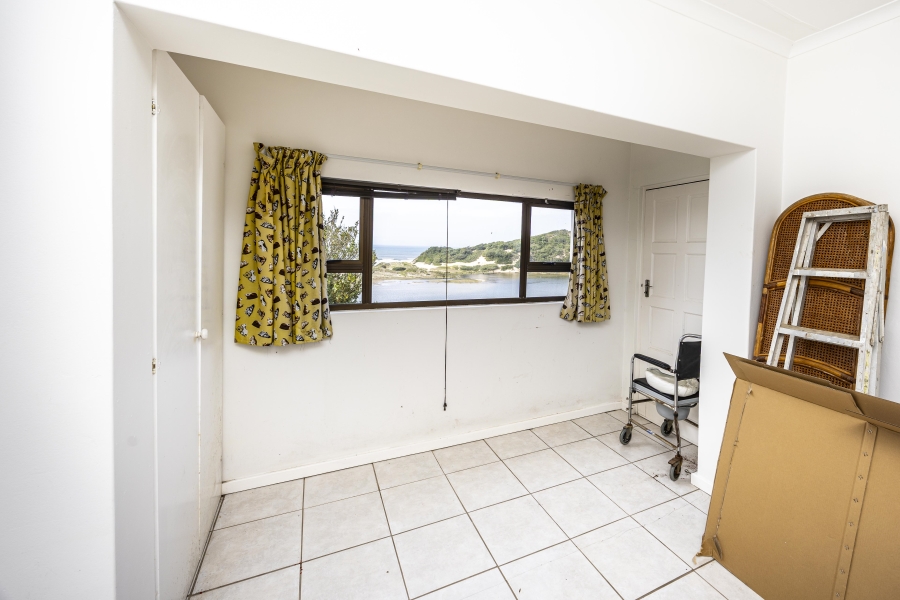 4 Bedroom Property for Sale in Cintsa East Eastern Cape